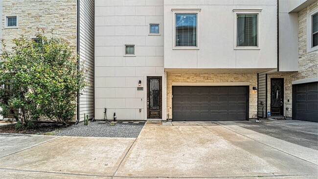Foto del edificio - 5311 Kiam St
