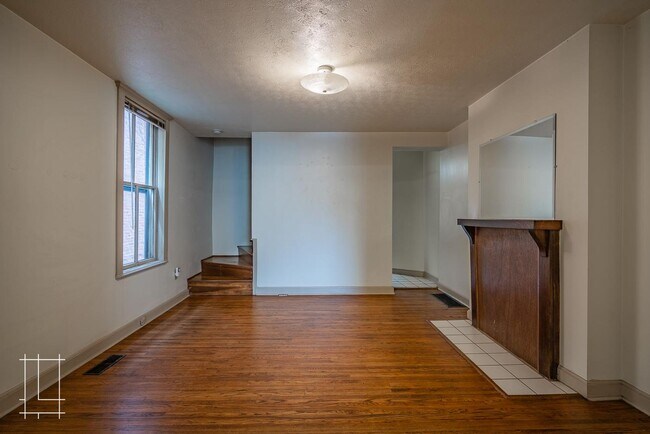 Foto del edificio - 96 Price Ave