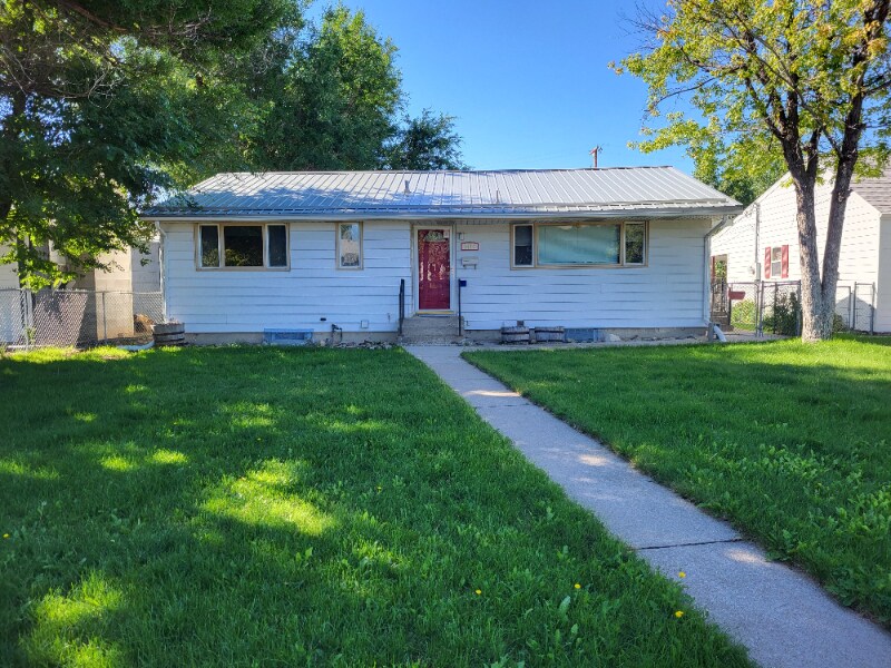 Foto principal - 3716 7th Ave N