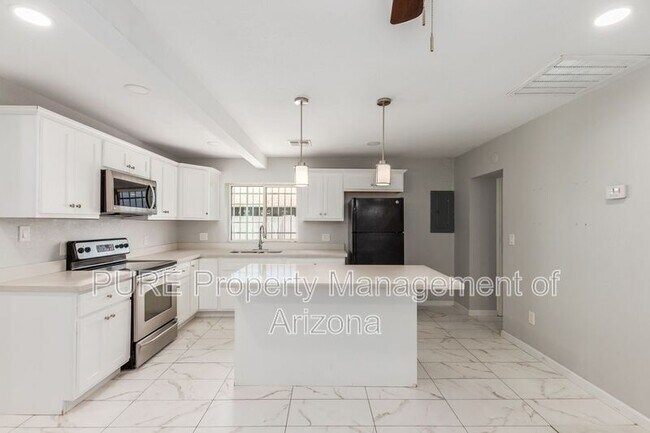 Photo - 2524 West Campbell Ave Townhome