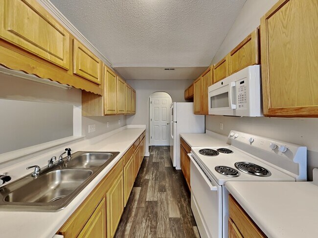 Building Photo - 1622 Black Diamond Ct