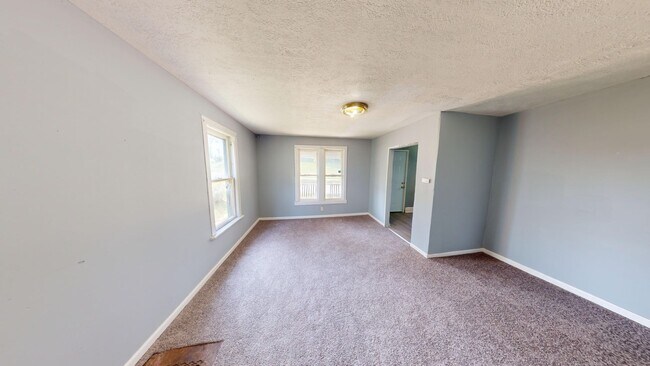 Foto del edificio - Coming soon- Close to downtown- 3 bedroom in Mansfield