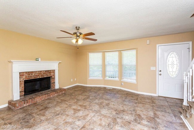 Building Photo - 3 br, 2 bath House - 7858 Bridget Circle