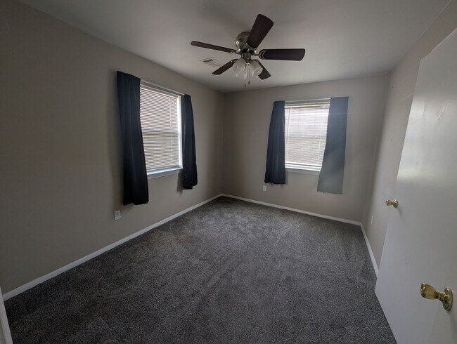 Foto del edificio - 2 Bedroom House in Pryor