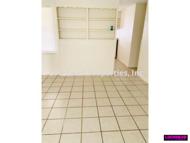 Building Photo - *********3 BEDROOM-2 BATH IN PASADENA GARD...