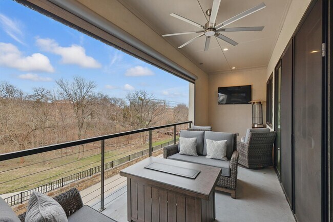 Foto del edificio - 428 Northwood Dr