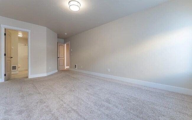 Foto del edificio - 1543 7th Ave W