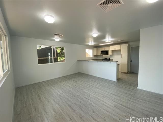 Building Photo - 95-248-248 Wailawa St