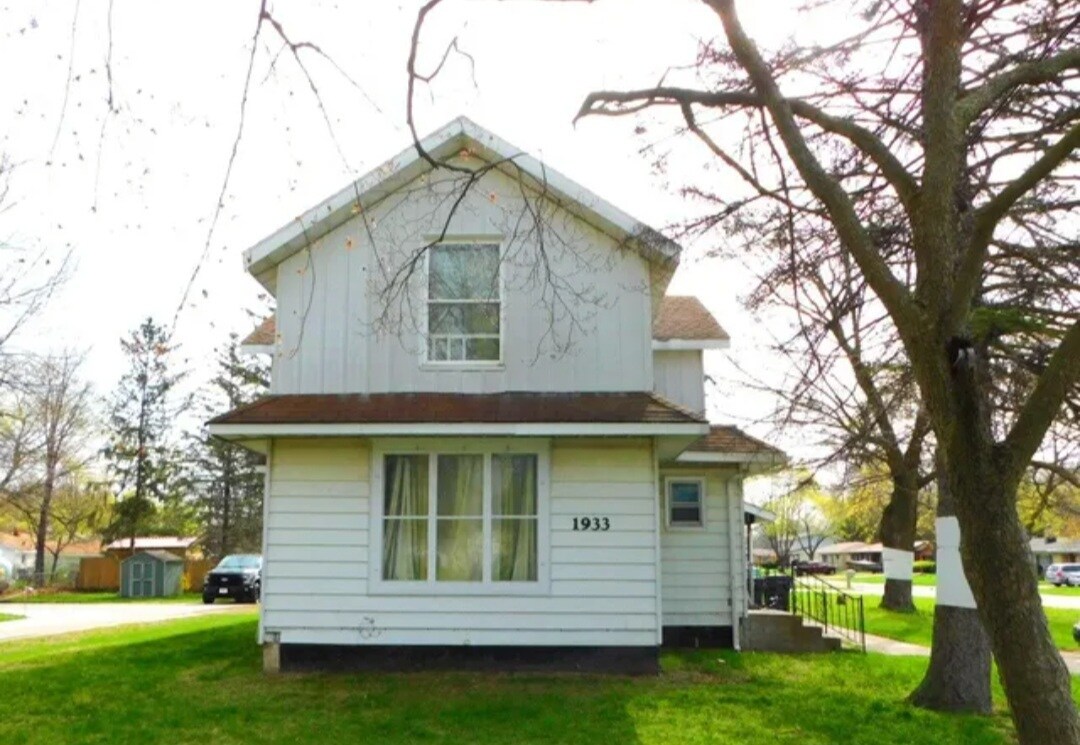 Foto principal - 1933 Colfax Ave