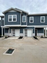 Building Photo - 3537 Alderfer St