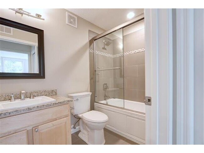 Building Photo - 8317 Townsend Dr