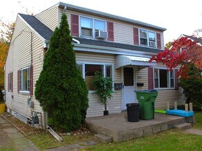 Building Photo - 3952 N 6th St