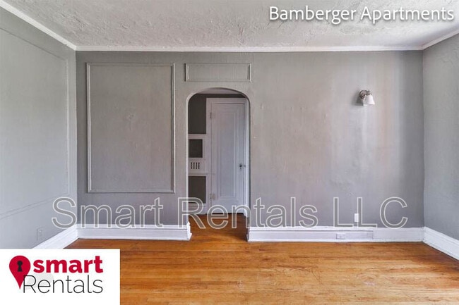 Building Photo - 3864 Bamberger Ave