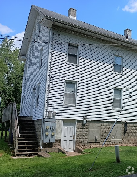 Building Photo - 60 Quality Ave