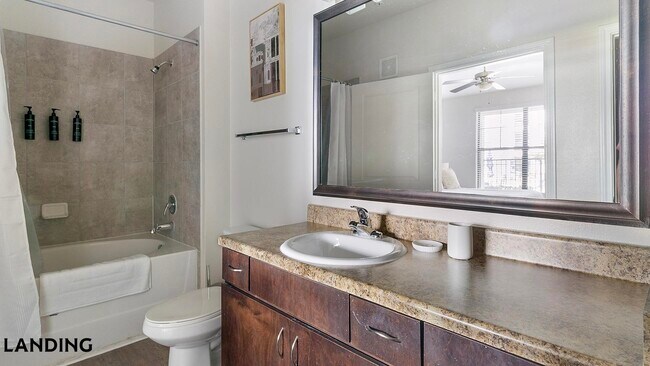Foto del edificio - 14580 Crosby Fwy