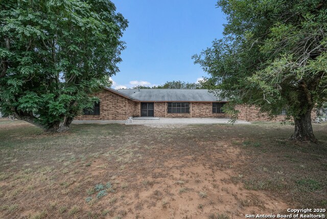 Building Photo - 2655 Triple Tree St