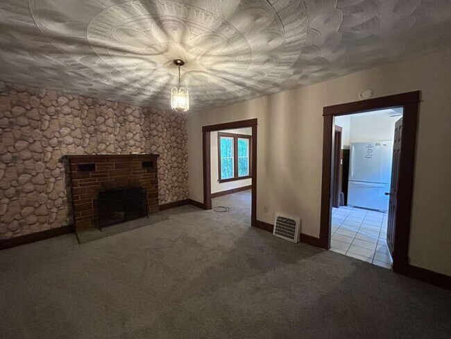 Foto del edificio - 377 Talbot Ave