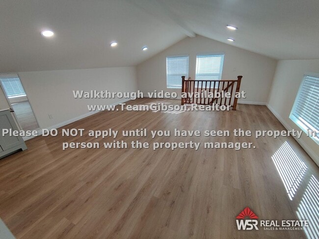 Foto del edificio - 1 Bedroom, 1 Bathroom with a large loft Ba...