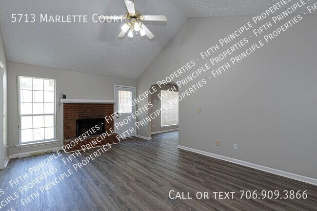 Foto del edificio - 5713 Marlette Ct