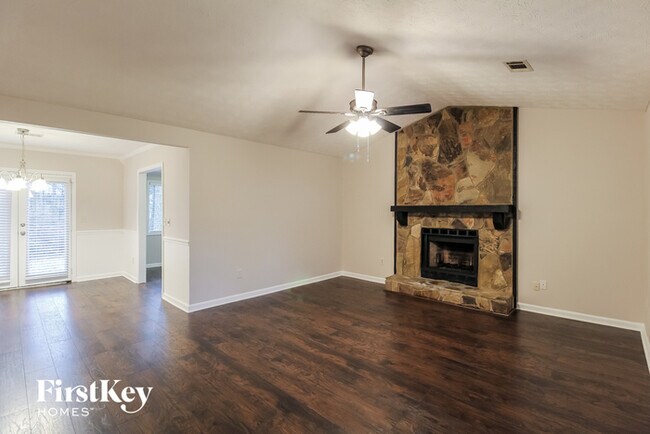 Building Photo - 2911 Eastland Way