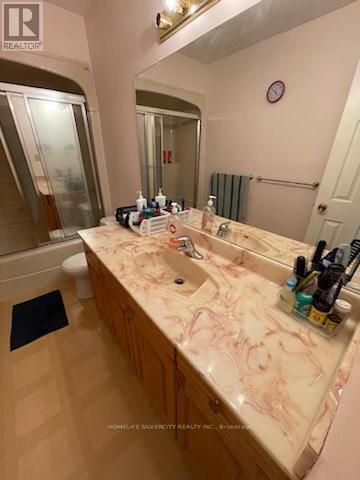 Building Photo - 63 Ashford Ct