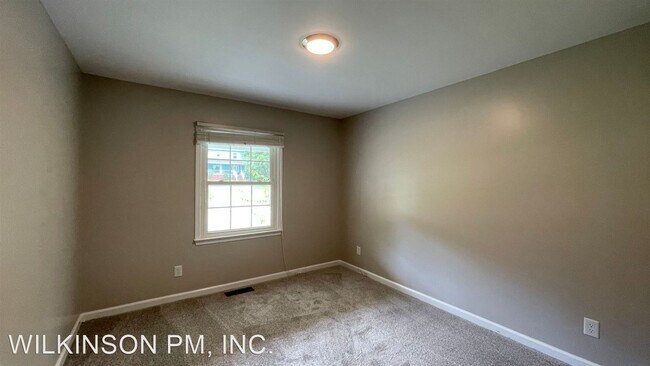 Foto del edificio - 3 br, 2 bath House - 2127 Sebastian Rd