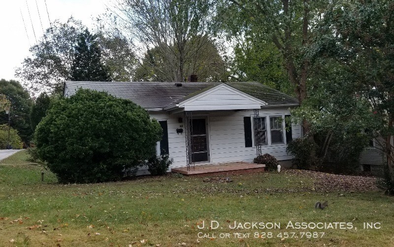 40 Covington Street House Rental in Asheville, NC