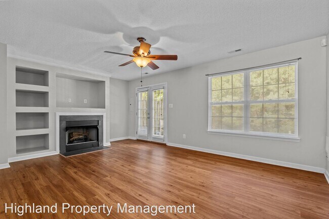 Building Photo - 3 br, 2.5 bath House - 202 Black Bird Ct.
