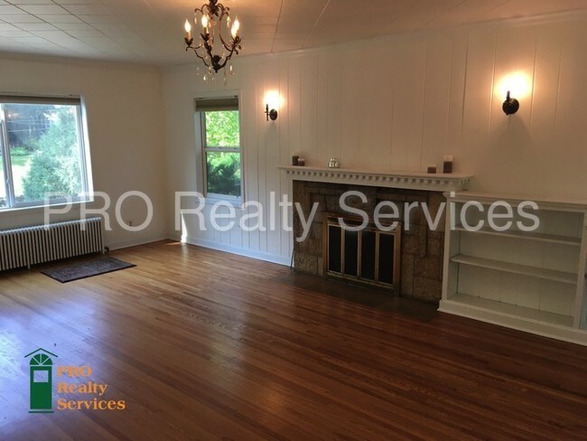Foto del edificio - 75 Orlin Ave SE