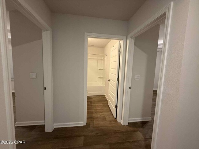 Building Photo - 230 Ryder Ln