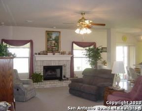 Building Photo - 3 br, 2 bath House - 220 Valona Dr.