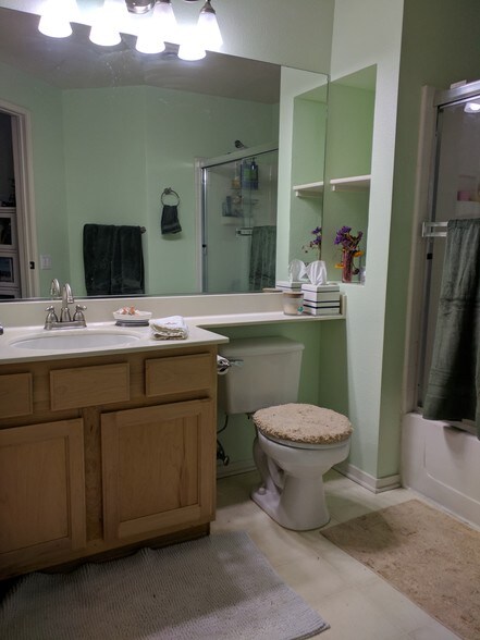 Bathroom Fixtures Oakland 280 caldecott ln oakland, ca 94618 rentals - oakland, ca Bathroom Fixtures Oakland 280 caldecott ln oakland, ca 94618 rentals - oakland, ca