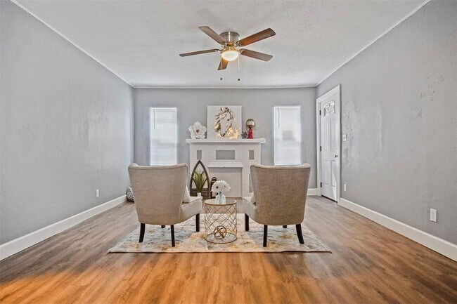 Foto del edificio - 1704 Cairo Ave