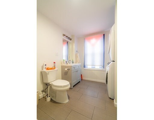 Foto del edificio - 73 Thorndike St