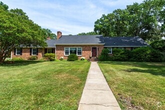 Building Photo - 1620 Maycraft Rd