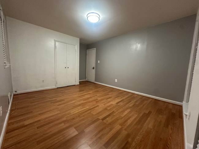 Building Photo - 8xxx Barrett Rd