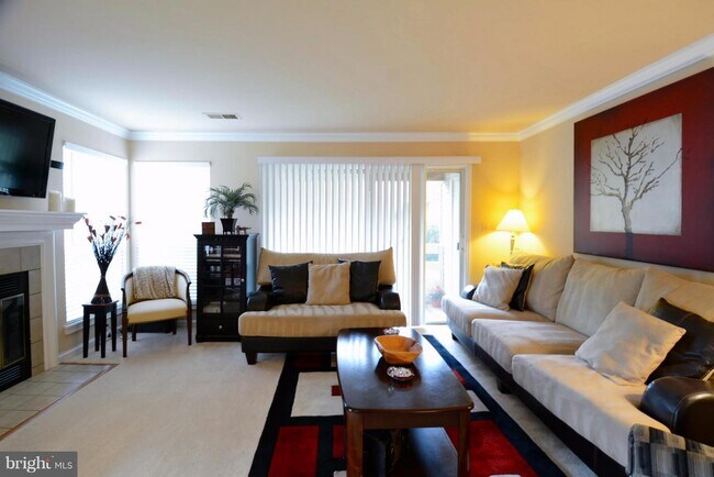 Building Photo - 6612F Jupiter Hills Cir