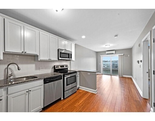 Foto del edificio - 9 Needhams Landing Rd