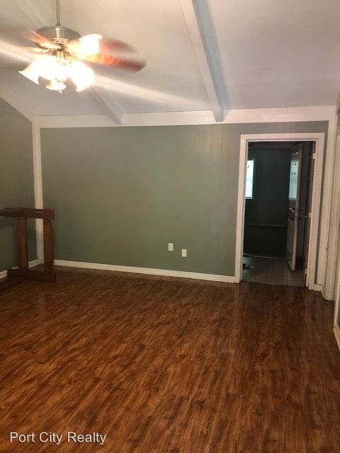 Building Photo - 4 br, 1.5 bath House - 9525 Overlook Drive