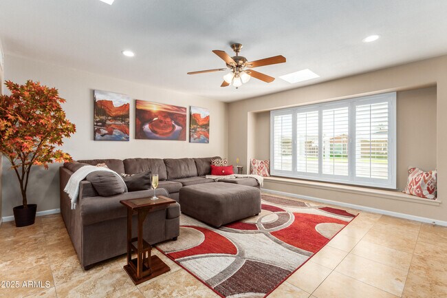 Foto del edificio - 8208 E Weldon Ave