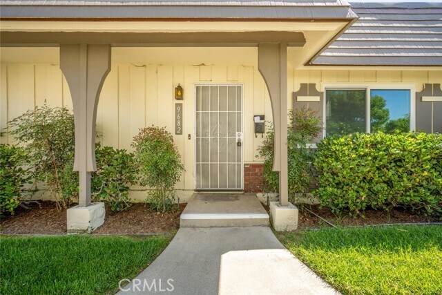 Building Photo - 9682 Paseo De Oro