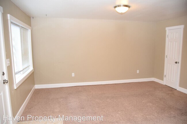 Building Photo - 4 br, 2 bath House - 1120 S Warner St