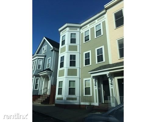 Primary Photo - 756 E 3rd St
