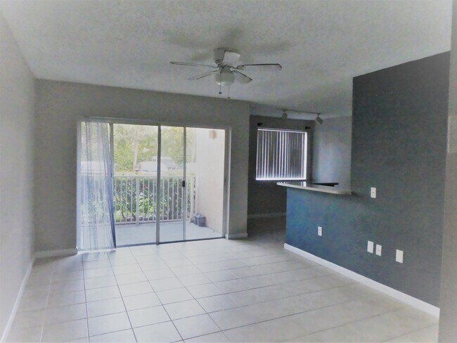 Foto del edificio - 3874 Lyons Rd