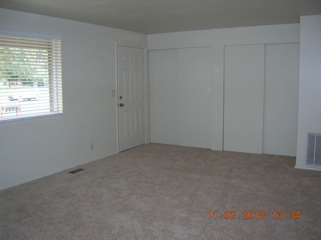 Living Room - 473 Main St