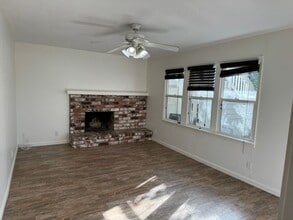 Building Photo - 16 Lemon Dr