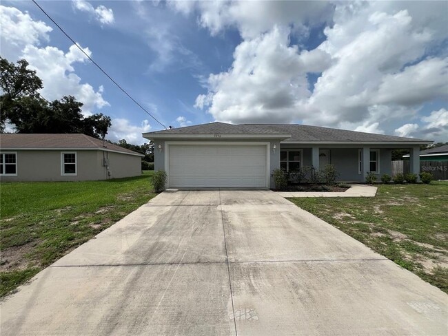 Building Photo - 9976 SE 159th St