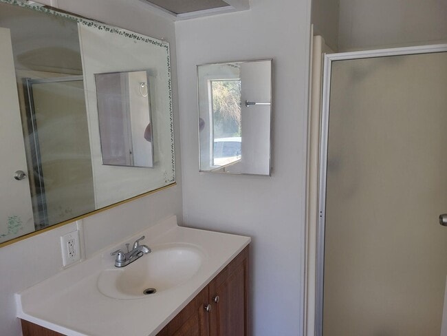Foto del edificio - 3 Bed 2 Bath