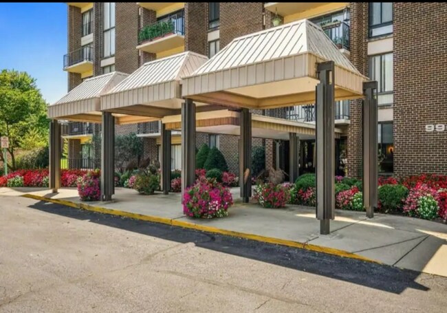 Foto del edificio - 9907 Blundon Dr