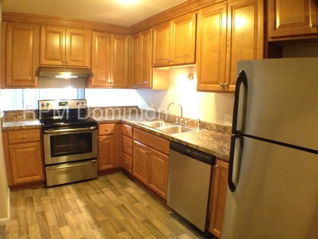 Foto del edificio - 563 Ayrshire Way